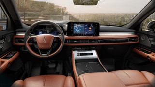 2026 Lincoln Lincoln Aviator Internal Image 2